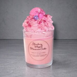 Strawberry Whipped Macaroon Cookie Candle